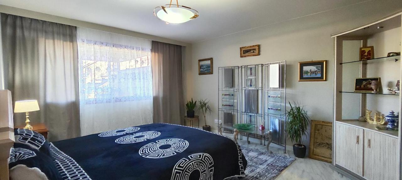 Gorgeous 3 Bedrooms In Villa Natural Reserve Park! Estepona Esterno foto